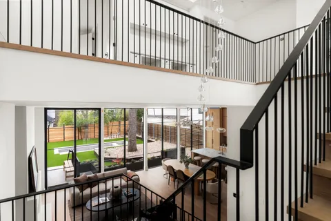 $5,890,000 | 3411 Bridle Path, Austin, TX 78703