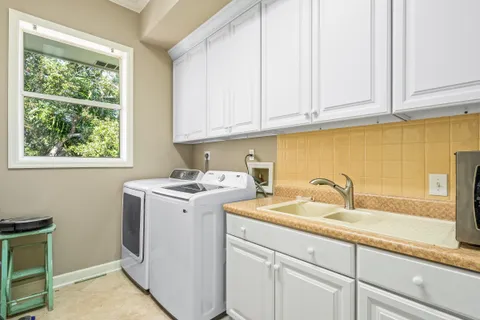 $1,550,000 | 8525 Seacrest Drive, Vero Beach, FL 32963