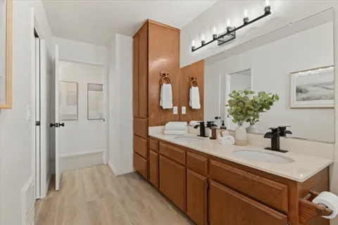 $1,550,000 | 387 1/2 Ocean View Avenue, Encinitas, CA 92024