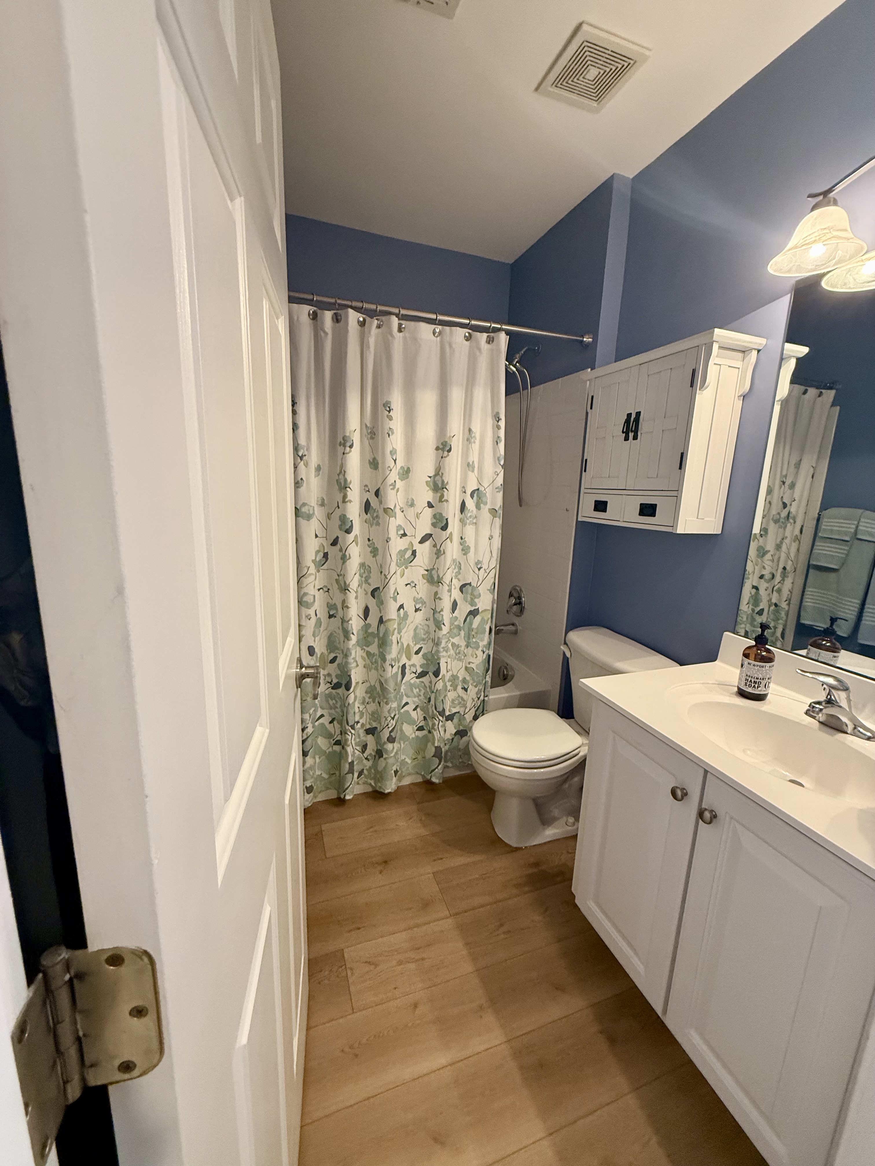 Address Upon Request Leesburg, VA 20176 - Photo 28 of 55 a bathroom with a sink toilet and shower