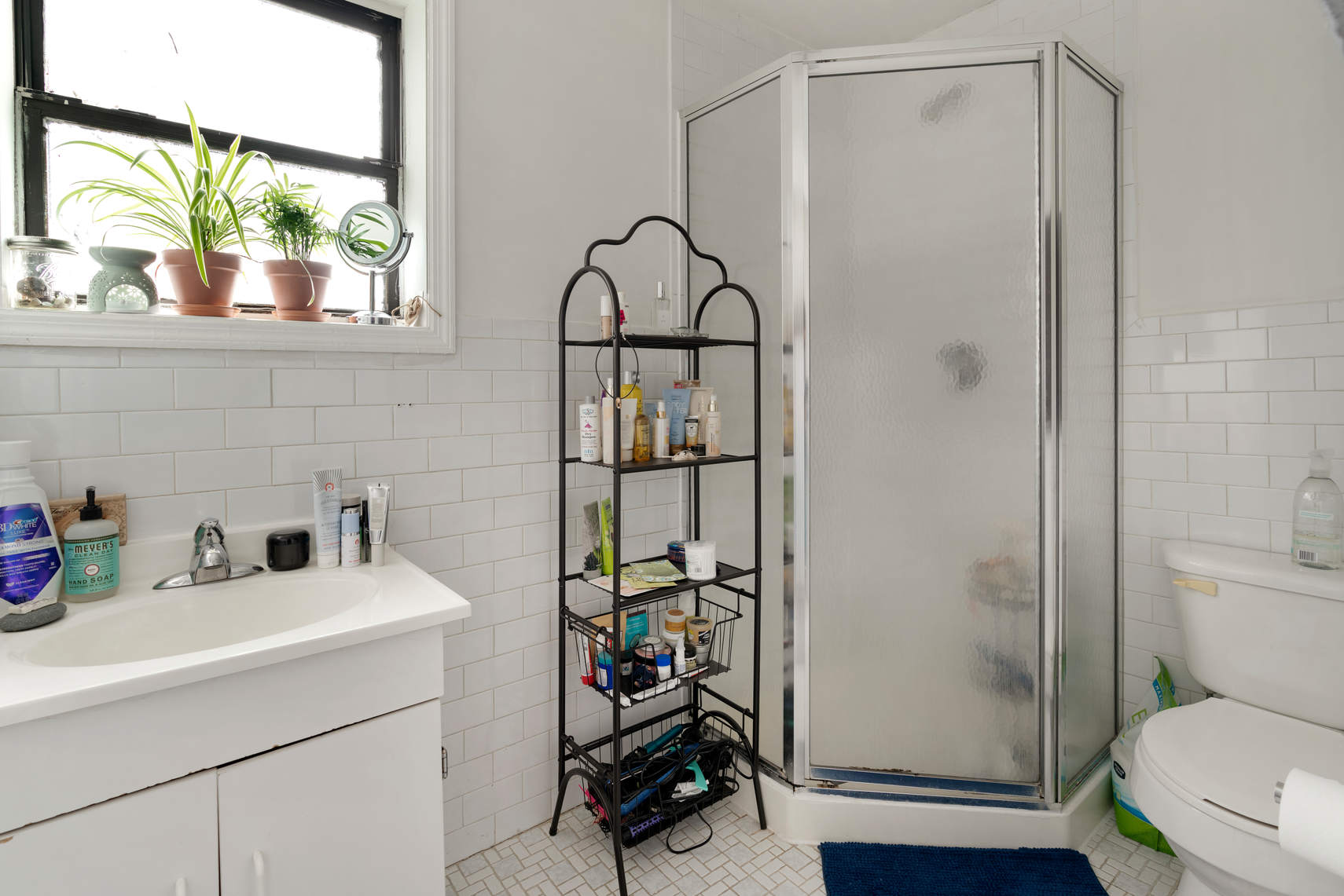 200 Allen Street, Unit 4R Manhattan, NY 10002 - Photo 7 of 8