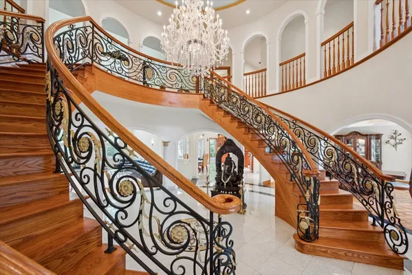 $3,945,000 | 115 Skyline Drive, Watchung, NJ 07069