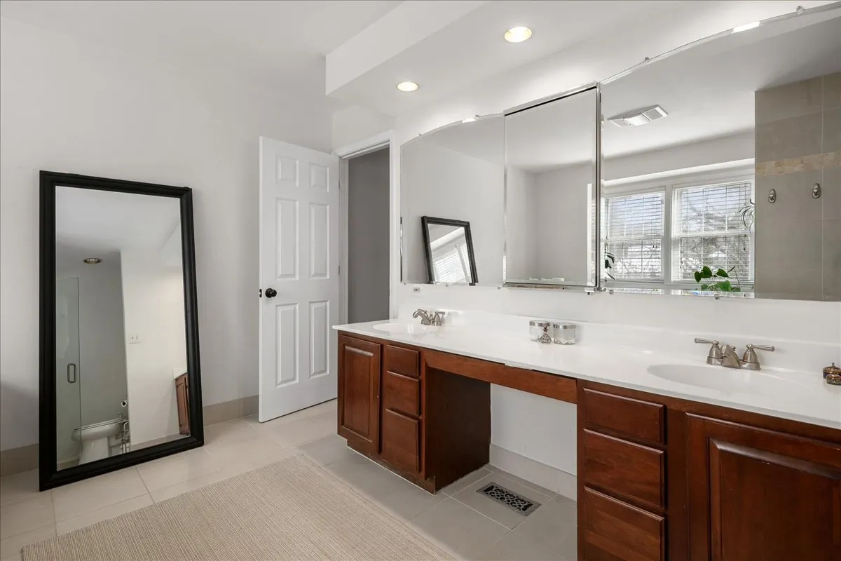 $1,100,000 | Address Upon Request, Fairfax, VA 22032