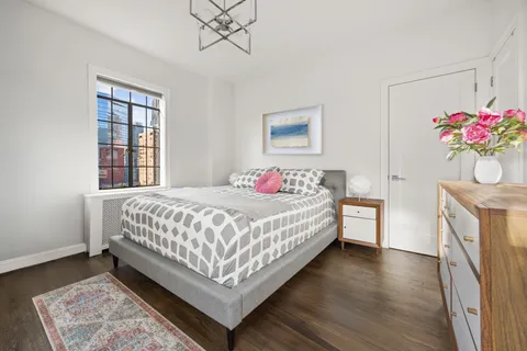 $650,000 | 45 Tudor City Place, Unit 2111 | Midtown East