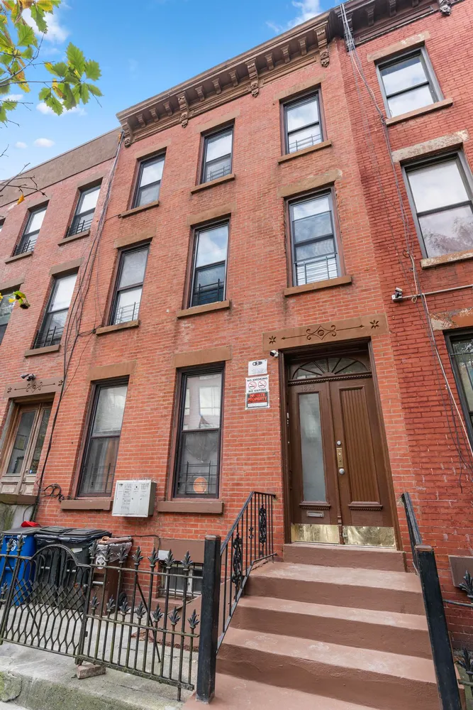 $3,000 | 1328 Herkimer Street, Unit 1 | Bedford-Stuyvesant