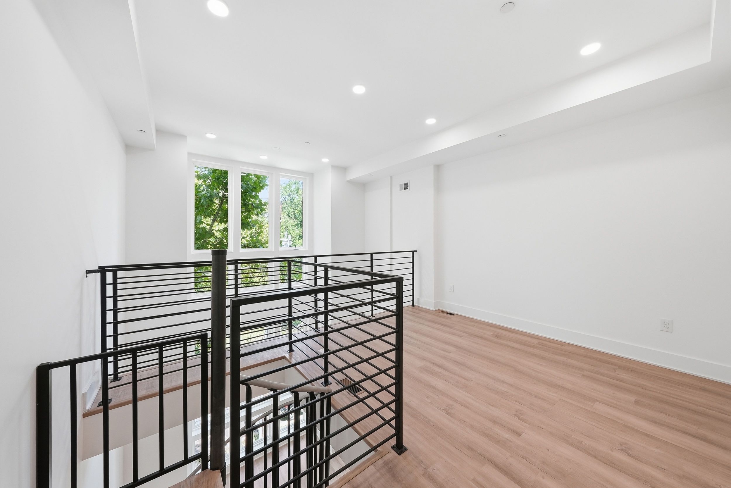 2105 M Street Northeast, Unit 7 Washington, DC 20002 - Photo 21 of 35 Gallery Image 21