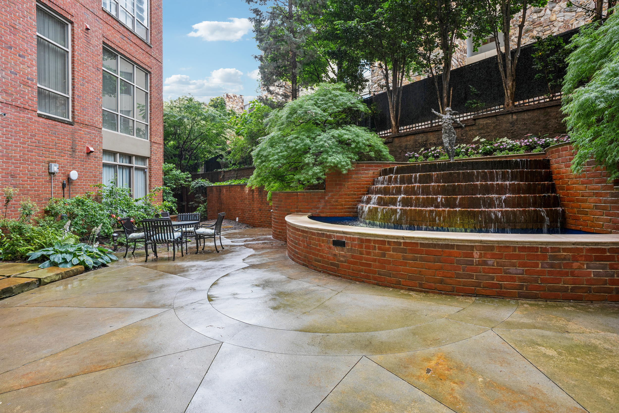 2626 Peachtree Road, Unit 1108 Atlanta, GA 30305 - Photo 24 of 25 a view of outdoor sitting area with chairs
