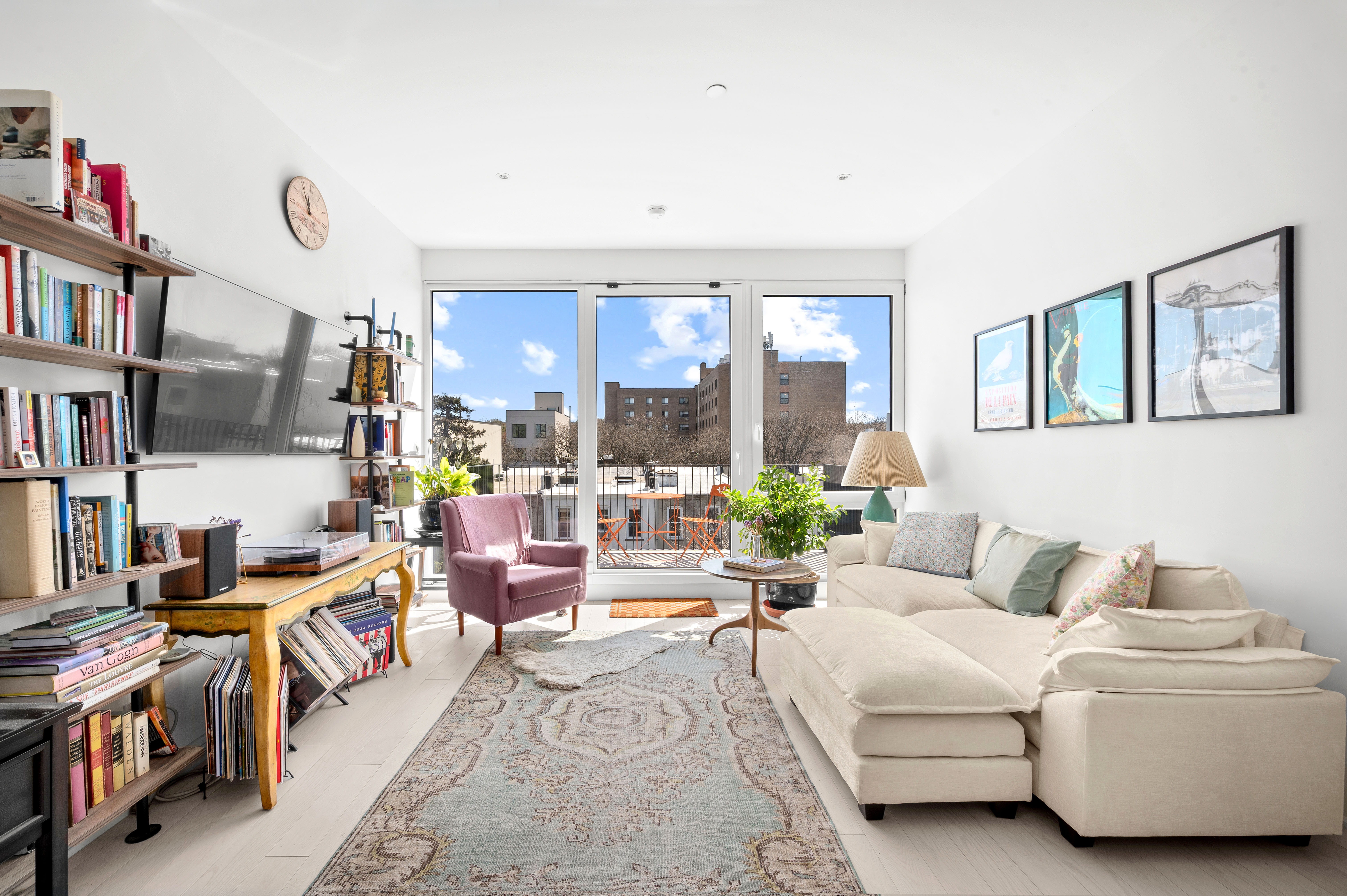 112 Cooper Street, Unit 4B Brooklyn, NY 11207 - Photo 1 of 17 Gallery Image 1