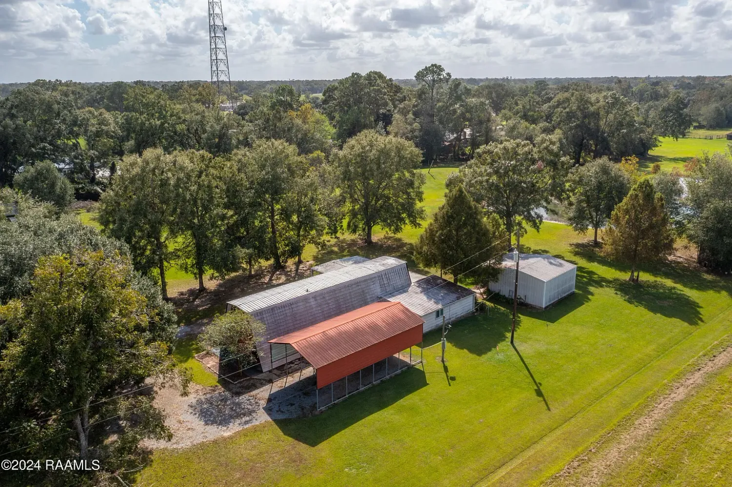 $325,000 | 135 Woodys Lane, Sunset, LA 70584