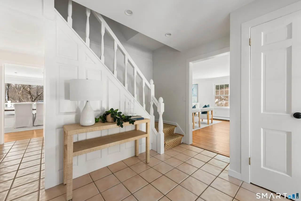 117 Weston Road Westport, CT 06880 - Photo 3 of 39