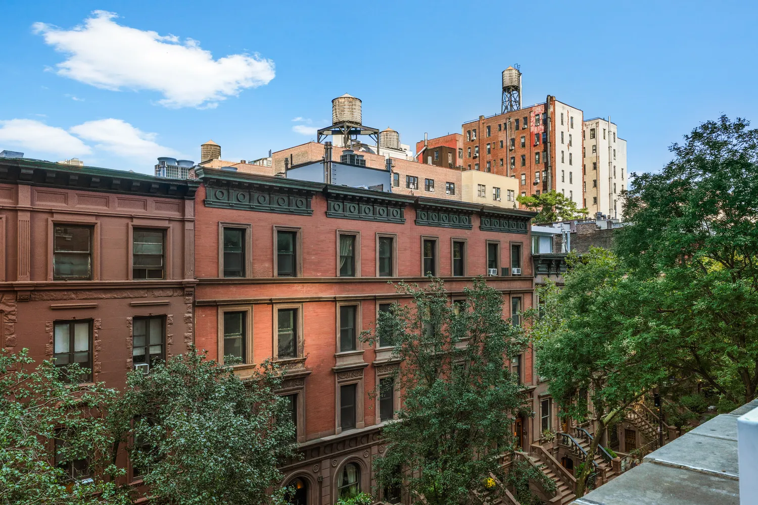 $349,900 | 140 West 69th Street, Unit 45C | Upper West Side
