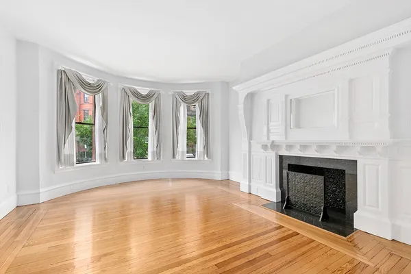 $4,650 | 403 Marlborough Street, Unit 4, Boston, MA 02115