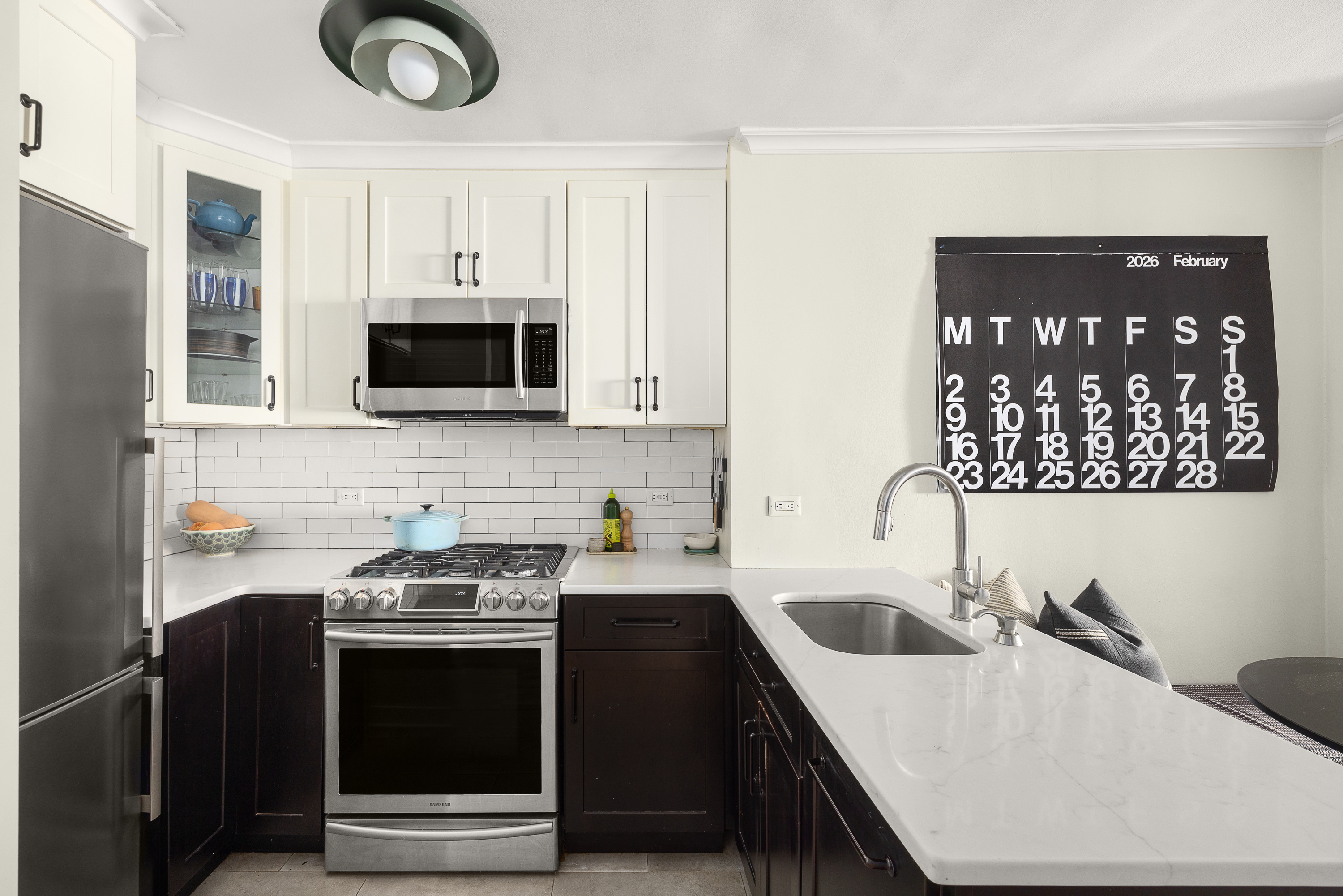 185 Hall Street, Unit 414 Brooklyn, NY 11205 - Photo 3 of 8