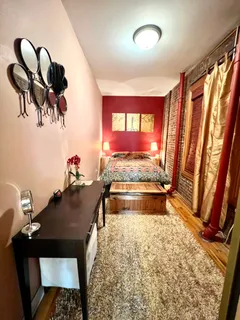 $3,300 | 438 West 49th Street, Unit 2D | Hell's Kitchen