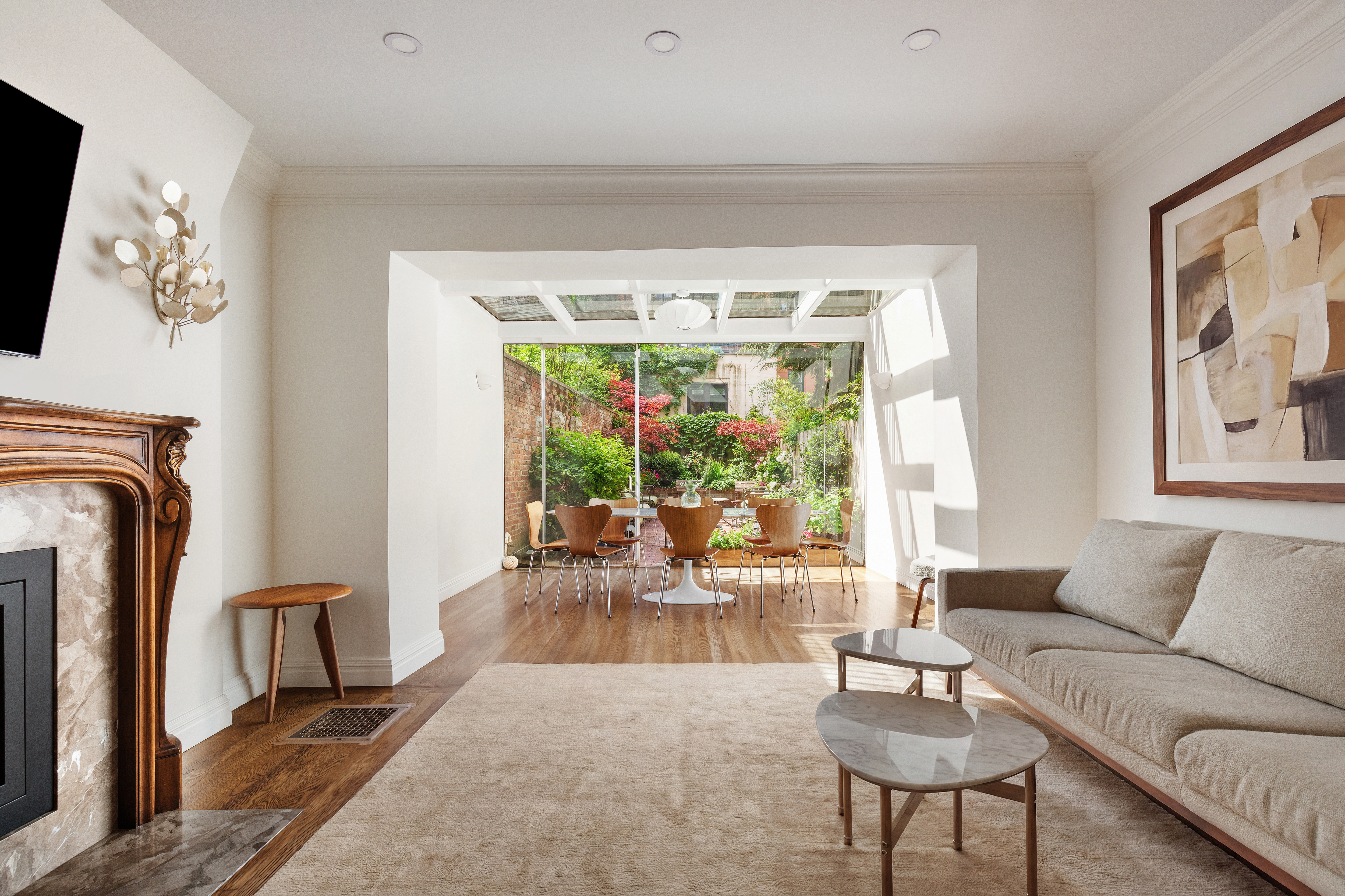 128 East 92nd Street Manhattan, NY 10128 - Photo 7 of 23