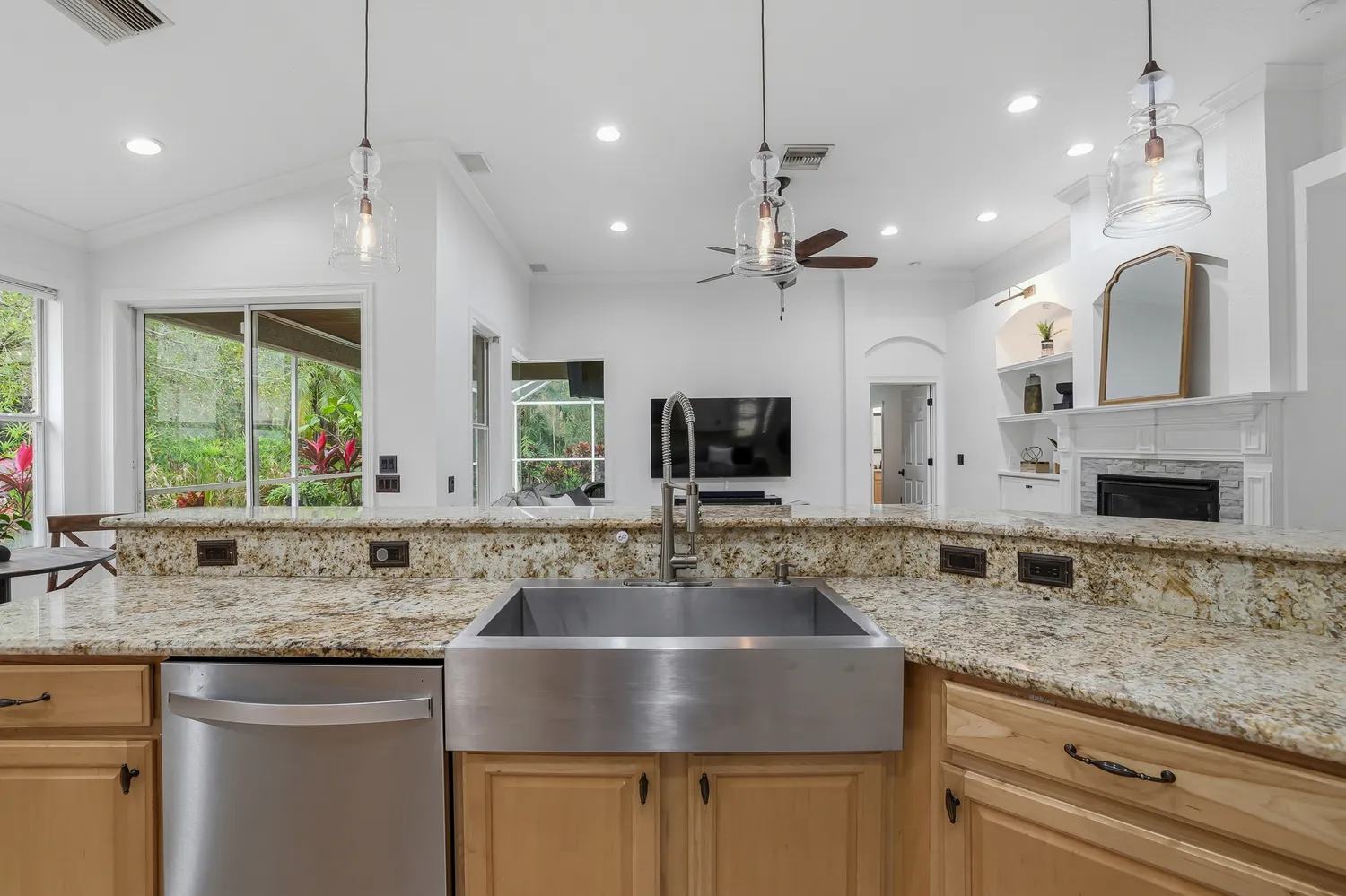 $749,999 | 10403 Applecross Lane, Tampa, FL 33626