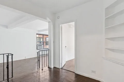 $360,000 | 70 Park Terrace West, Unit E74 | Inwood