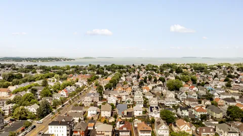 Contact Agent | 120 Holmes Street, Unit 304, Quincy, MA 02171