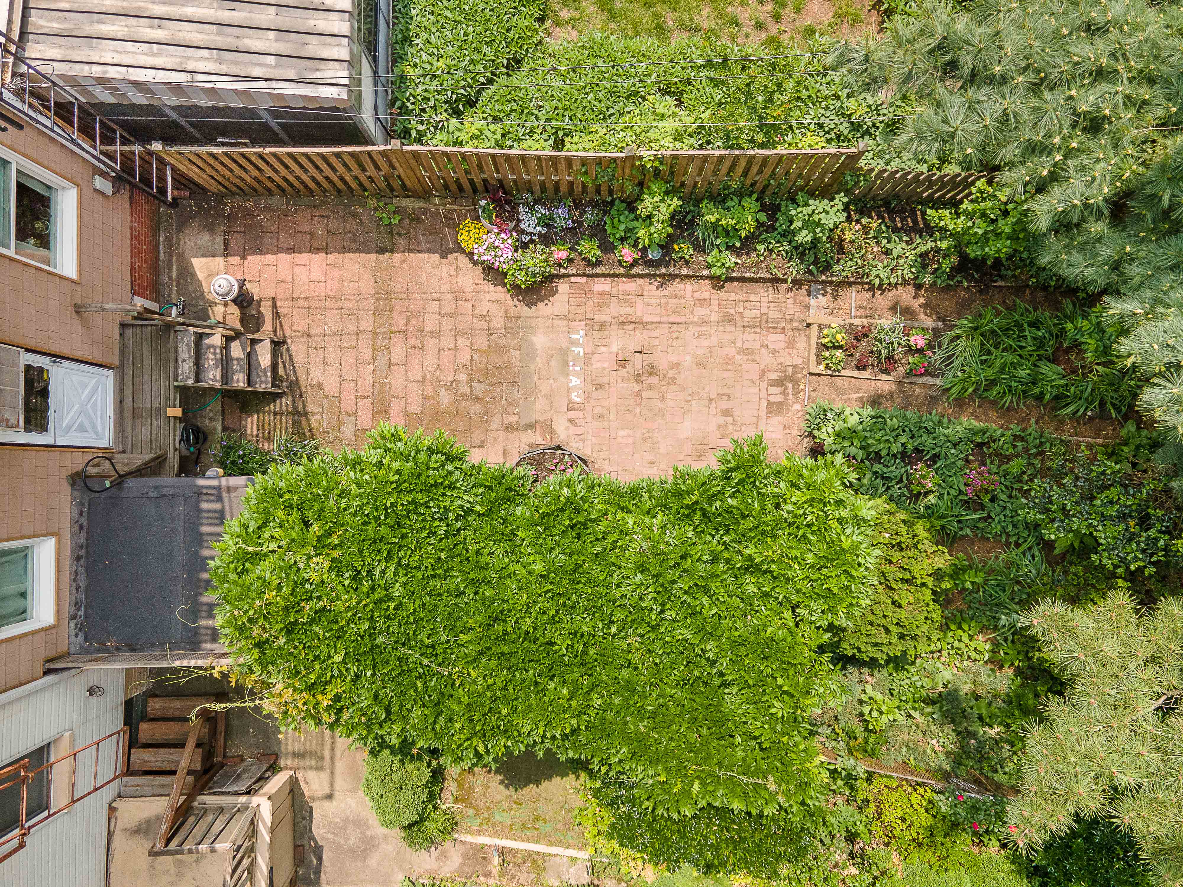 121 Eckford Street Brooklyn, NY 11222 - Photo 31 of 40