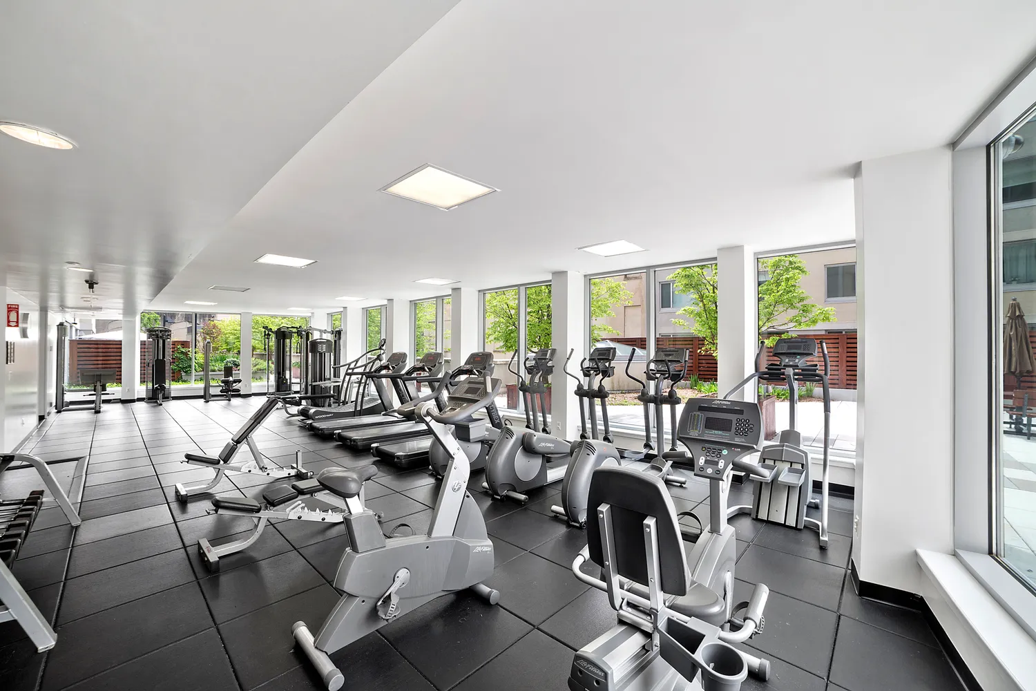 $4,900 | 40 West 116th Street, Unit A811 | Harlem