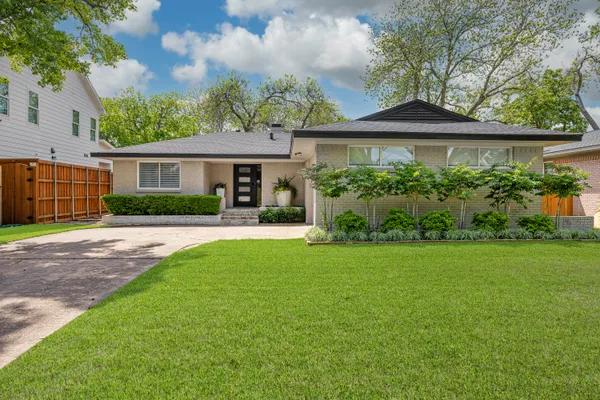 $679,000 | 9017 Larchwood Drive, Dallas, TX 75238