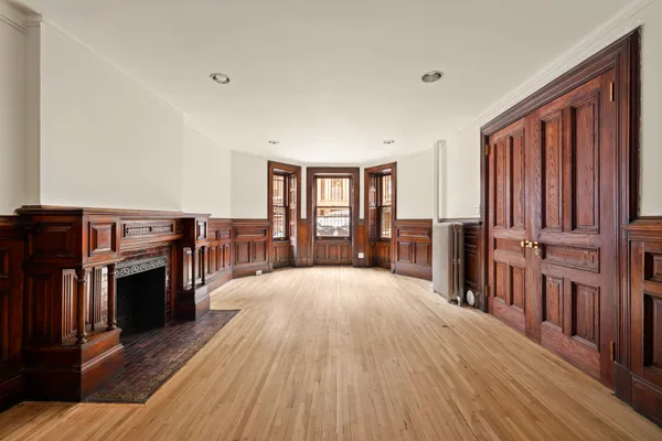 $16,995 | 906 President Street, Unit 1 | Park Slope