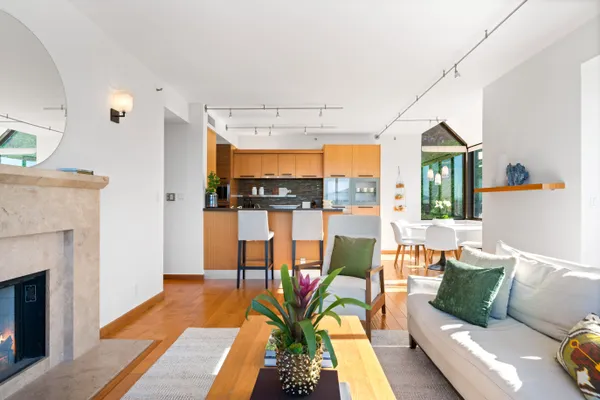 $1,898,000 | 101 Lombard Street, Unit 901W, San Francisco, CA 94111