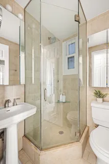 $512,500 | 516 East 78th Street, Unit 3O | Upper East Side