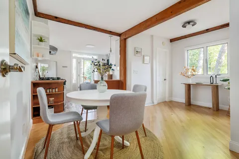 Contact Agent | 32 Bellis Circle, Cambridge, MA 02140