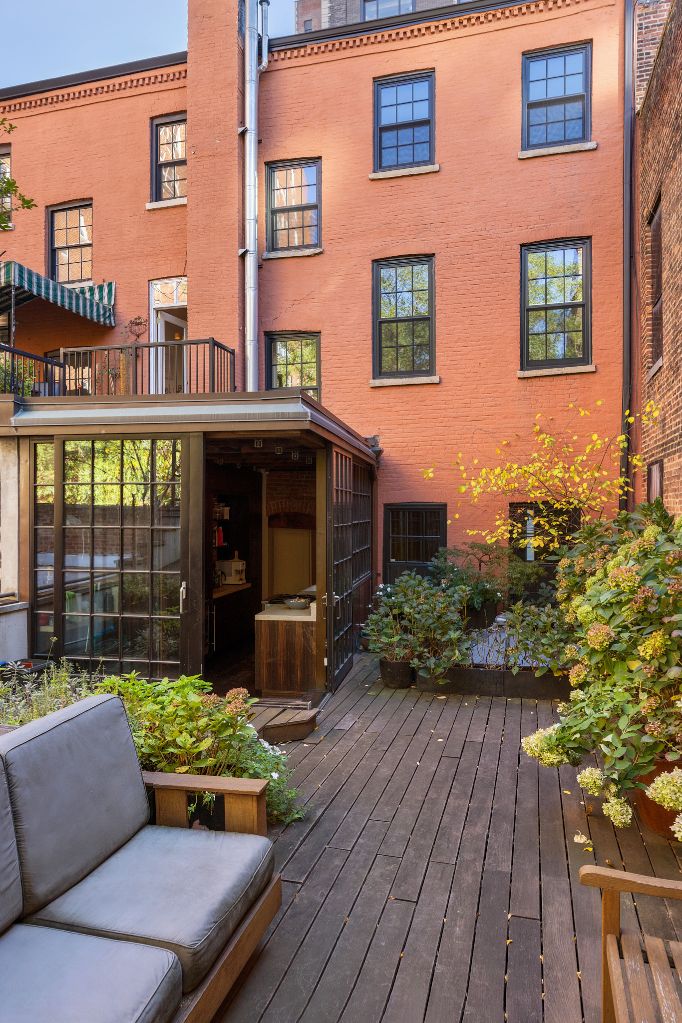 13 Vandam Street Manhattan, NY 10014 - Photo 6 of 26 a house view with a seating space