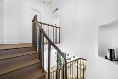 $3,950,000 | 939 West 47th Court, Miami Beach, FL 33140