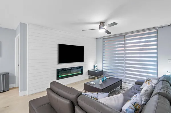 $329,000 | 140 Yacht Club Way, Unit 107, Hypoluxo, FL 33462