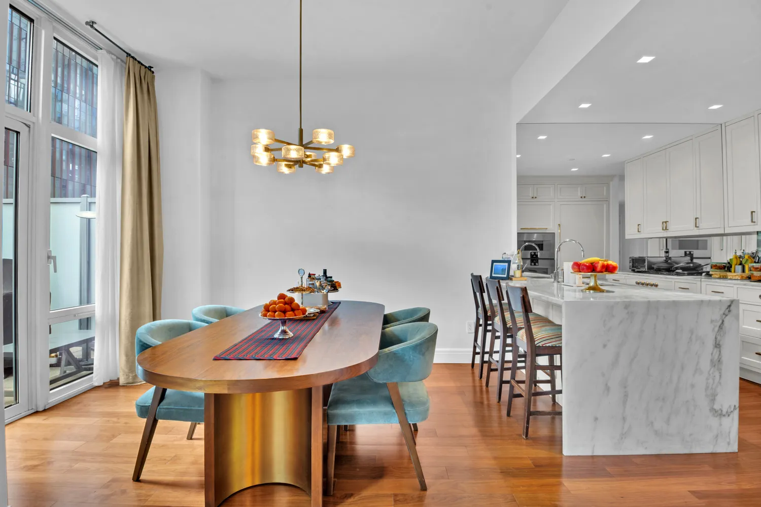 $4,100,000 | 555 West 59th Street, Unit TH3C | Upper West Side