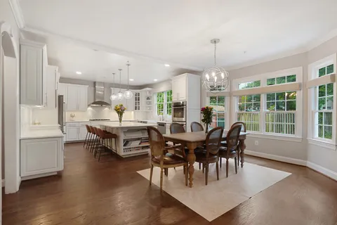 $2,850,000 | 8610 Hartsdale Avenue, Bethesda, MD 20817