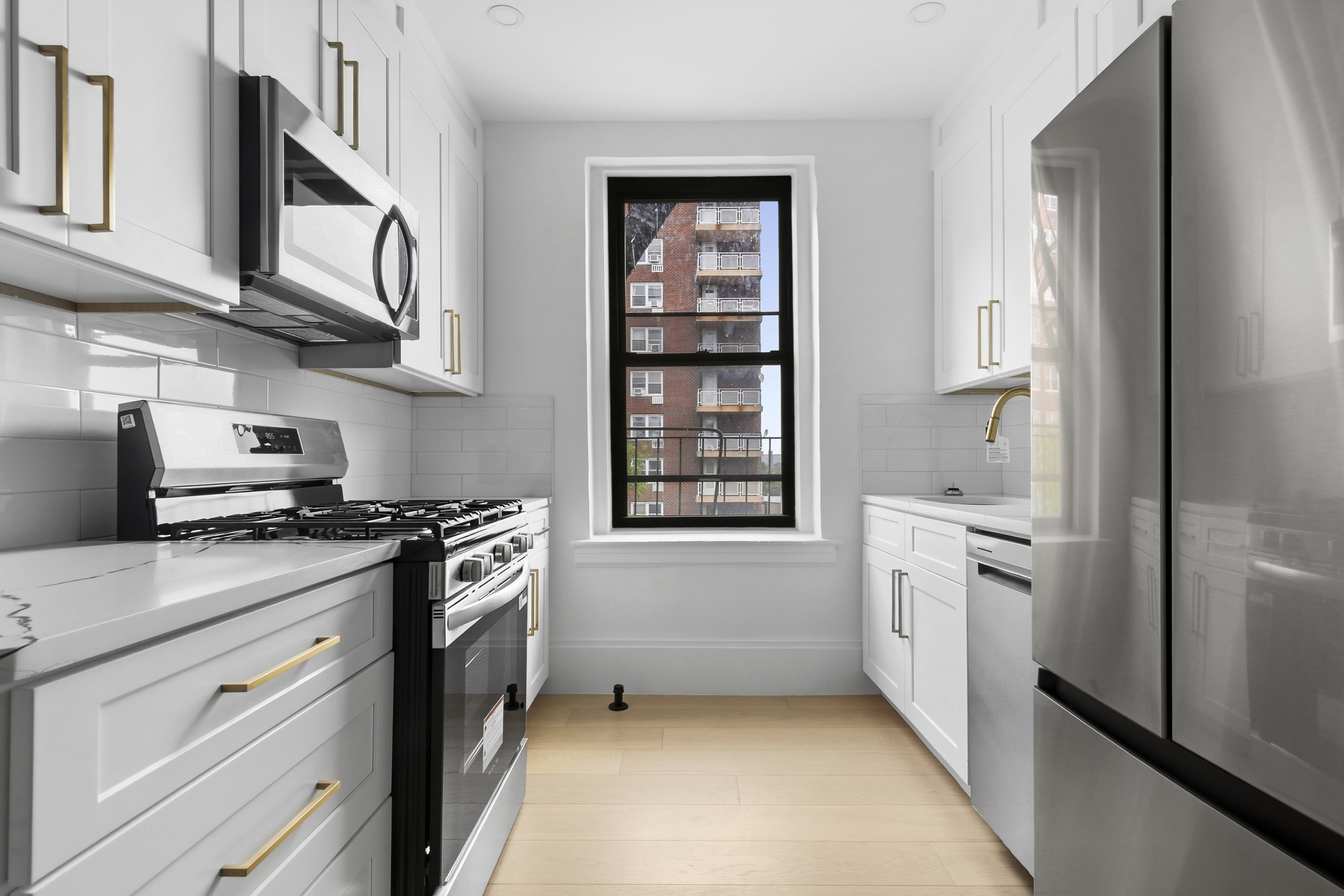163 Ocean Avenue, Unit 6J Brooklyn, NY 11225 - Photo 1 of 7 Gallery Image 1