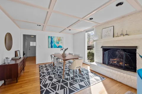 $1,050,000 | 1709 Curtis Road, Chapel Hill, NC 27514