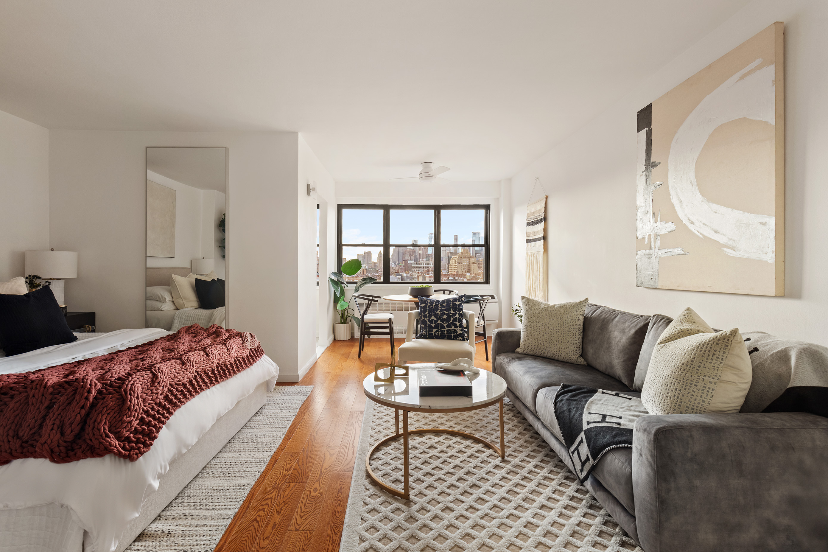 31 Jane Street, Unit 11E Manhattan, NY 10014 - Photo 5 of 11