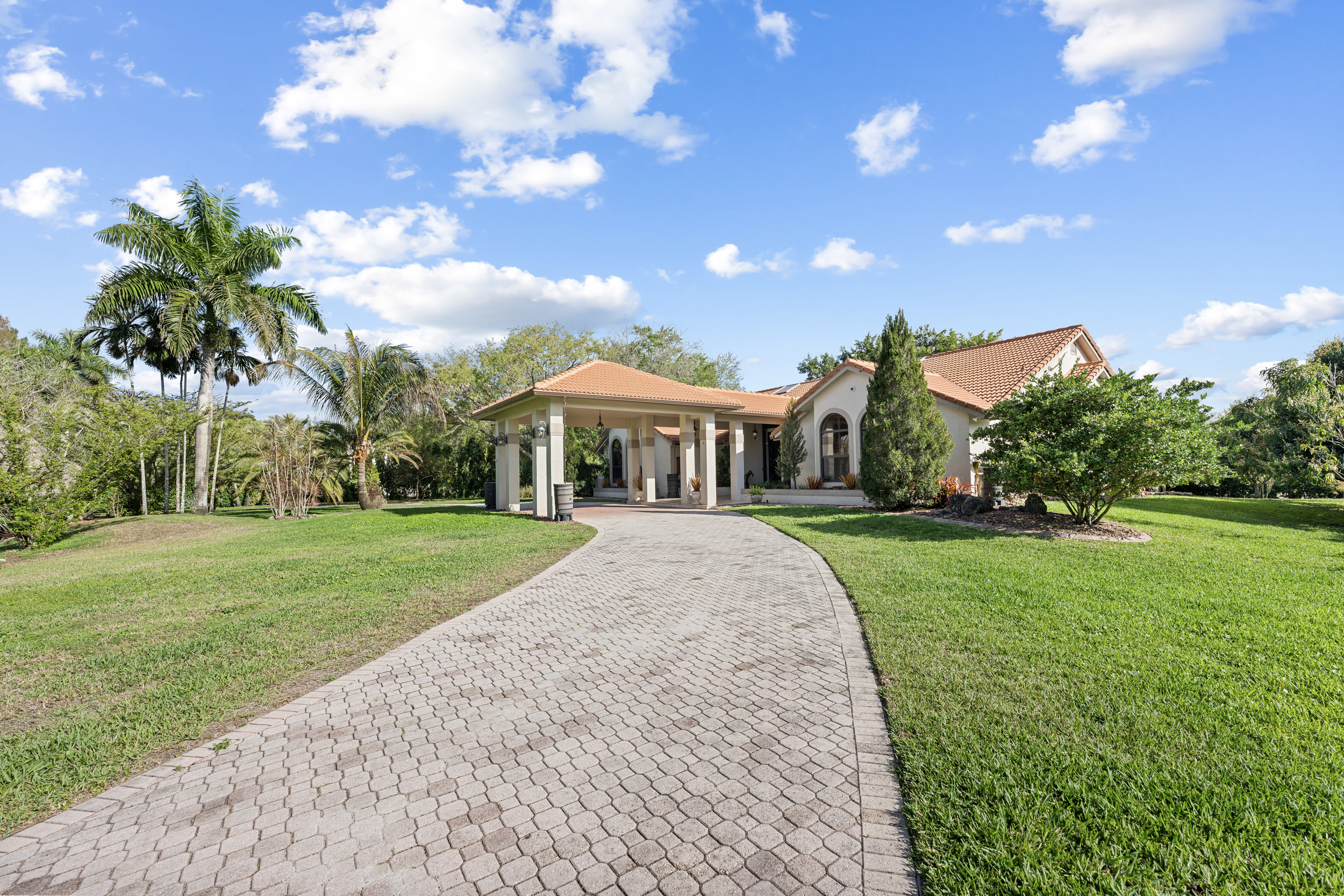 18950 Southwest 59th Street Southwest Ranches, FL 33332 - Photo 8 of 54