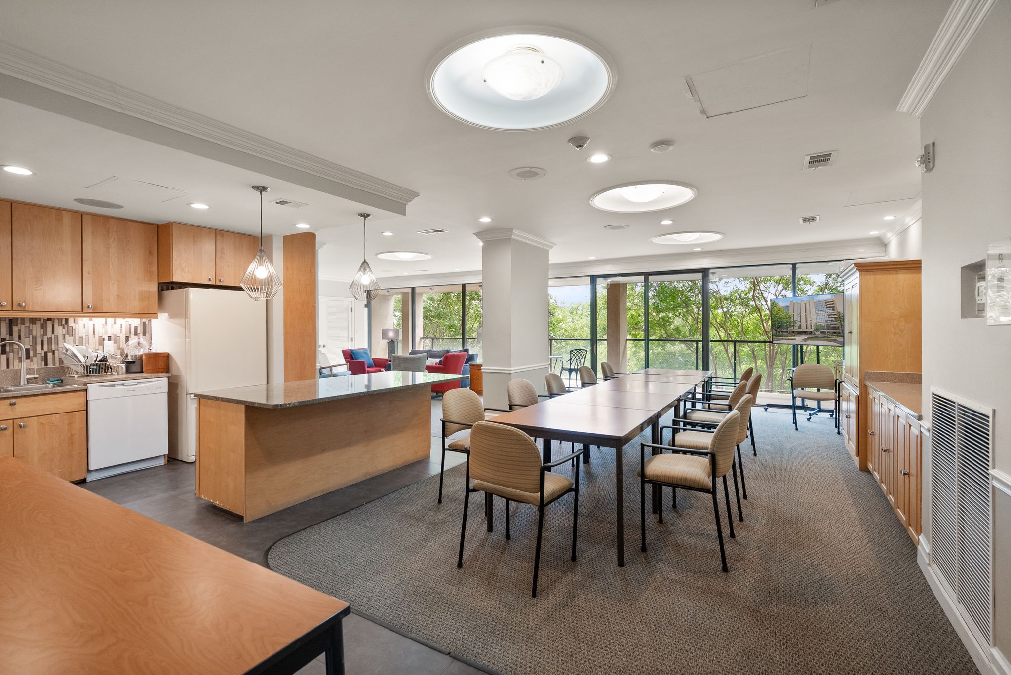 1101 South Arlington Ridge Road, Unit 608 Arlington, VA 22202 - Photo 40 of 45