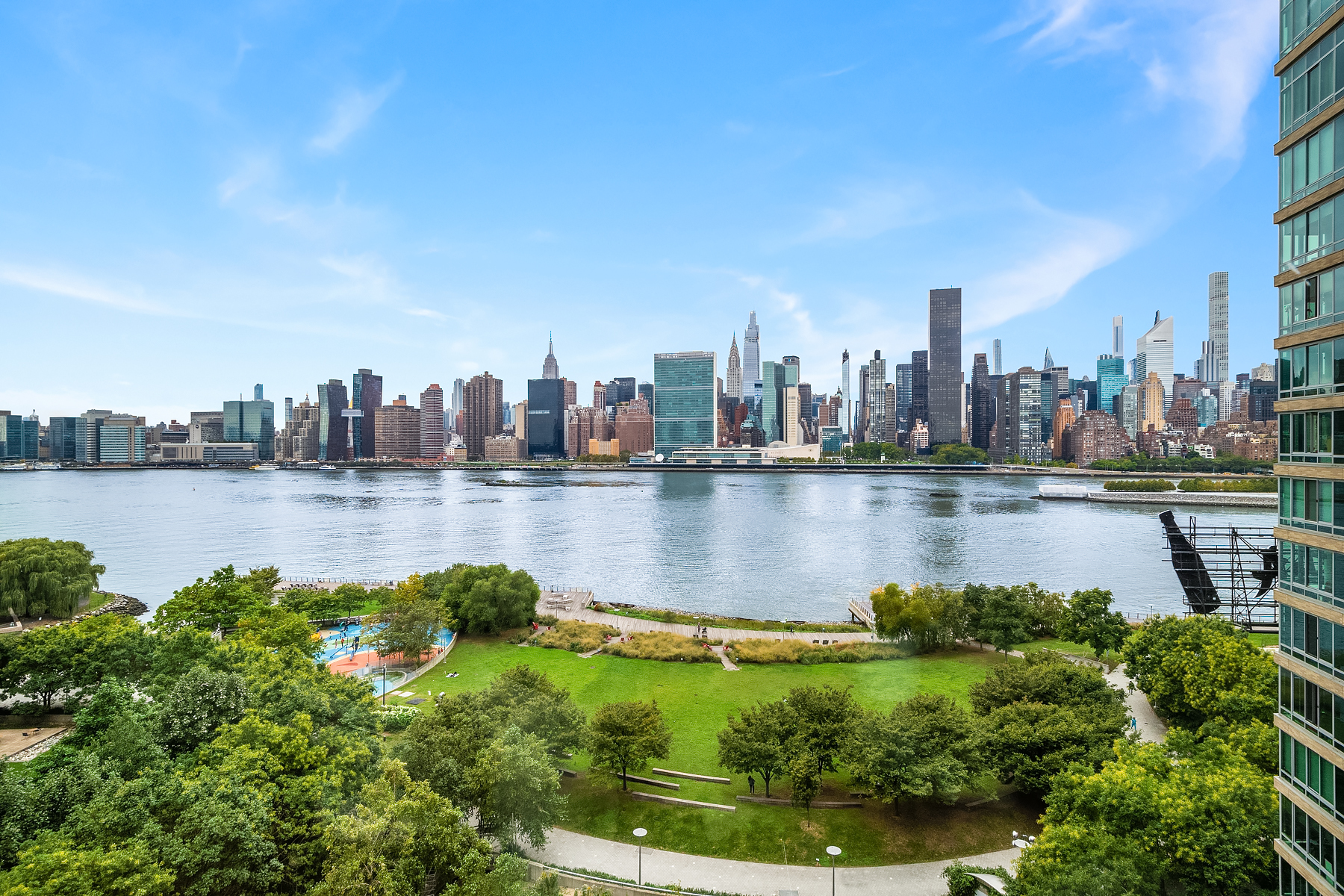 46-30 Center Boulevard, Unit 1010 Queens, NY 11109 - Photo 5 of 26