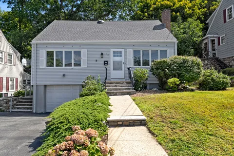 Contact Agent | 19 Elliott Street, Melrose, MA 02176