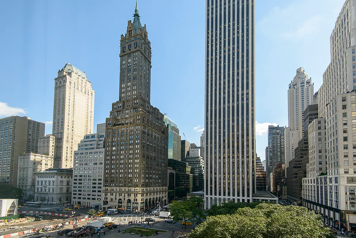 1 Central Park South, Unit 409 Manhattan, NY 10019 - Photo 10 of 26