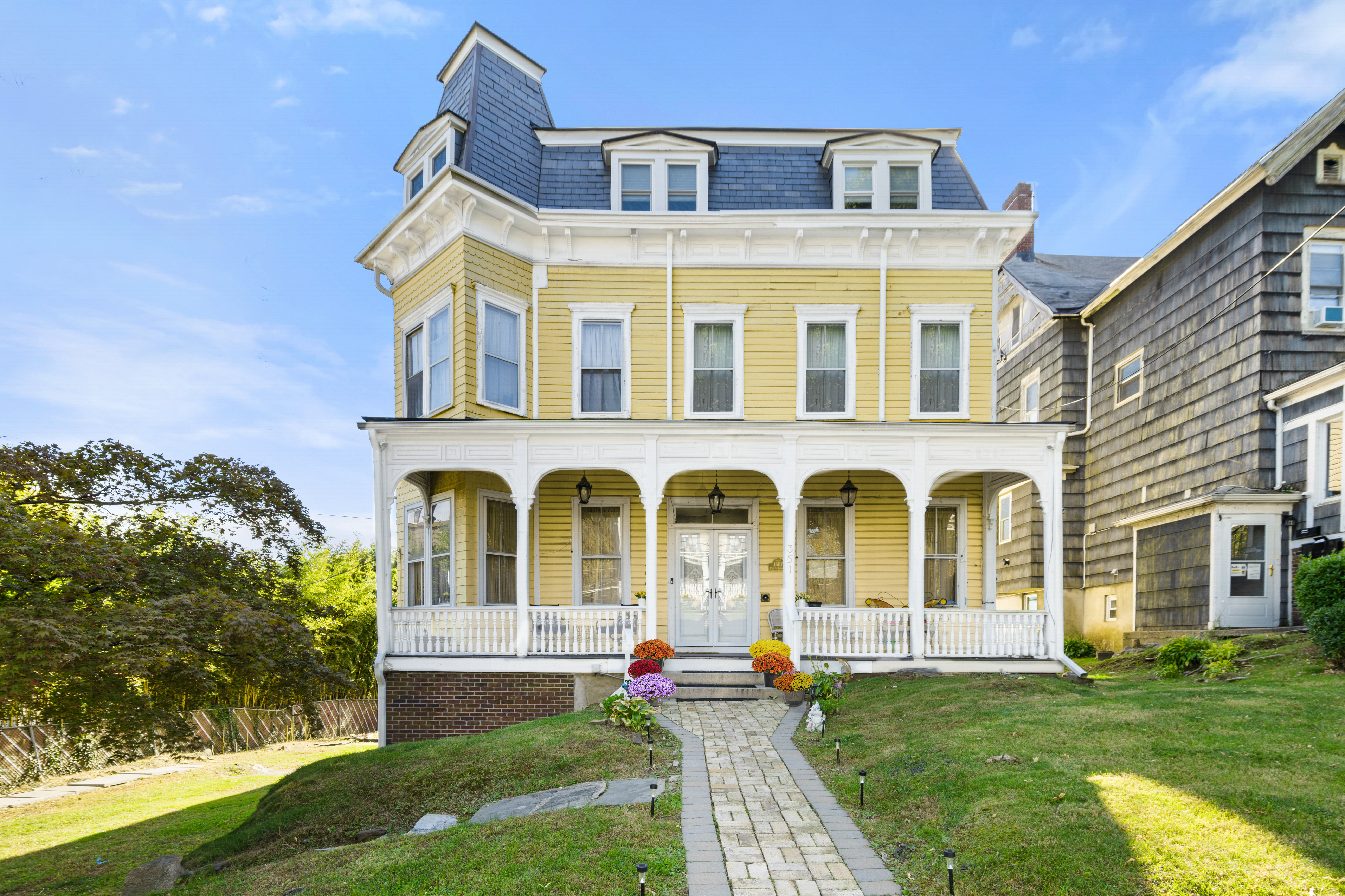 351 St Pauls Avenue Staten Island, NY 10304 - Photo 3 of 36