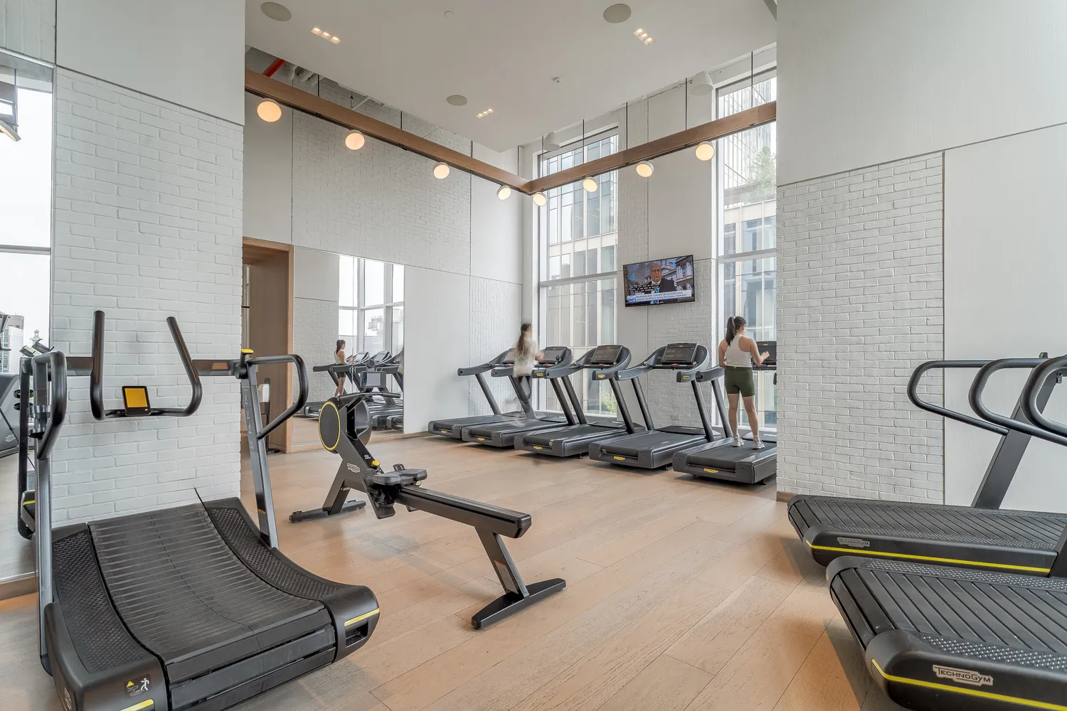 $985,000 | 1 City Point, Unit 26G | Downtown Brooklyn