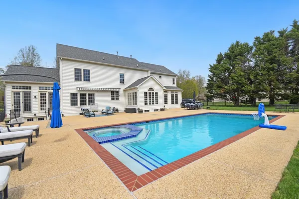 $1,299,000 | 509 Firestone Drive, Ashton, MD 20861