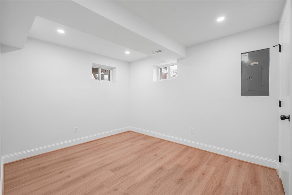 10302 Conover Drive Silver Spring, MD 20902 - Photo 33 of 39