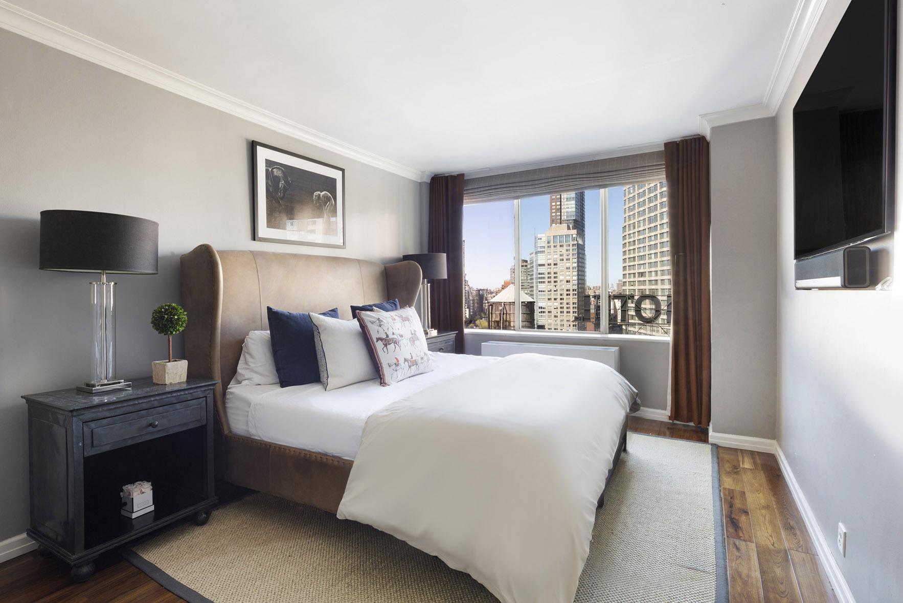 61 West 62nd Street, Unit 20D Manhattan, NY 10023 - Photo 4 of 8