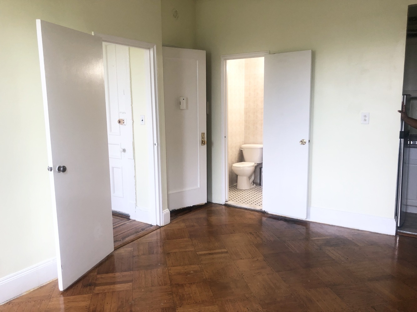 461 Greene Avenue Brooklyn, NY 11216 - Photo 3 of 7