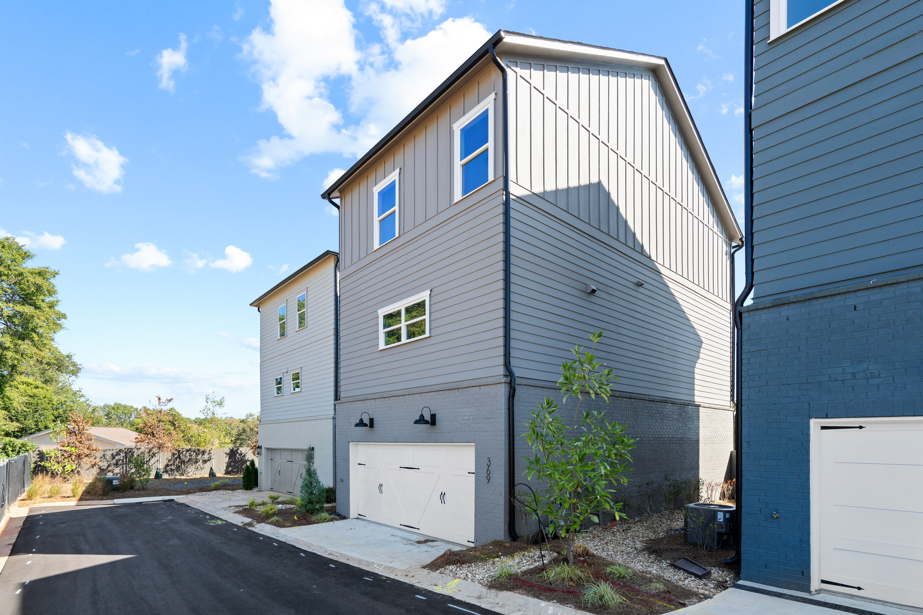 369 Kings Landing Atlanta, GA 30354 - Photo 3 of 41 a front view of a house with a yard