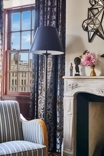 a view of entryway with a front door